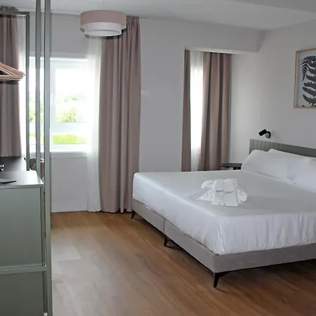 Hotel Snoe Porta Fragas 3*